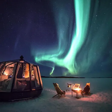Aurora Igloo, Sauna & Dinner By Invisible Forest Adults Only *