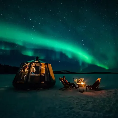Aurora Igloo, Sauna & Dinner By Invisible Forest Adults Only ホテル ロヴァニエミ