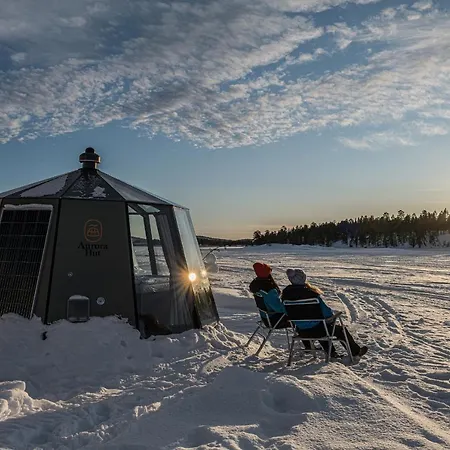 Aurora Igloo, Sauna & Dinner By Invisible Forest Adults Only Hotell