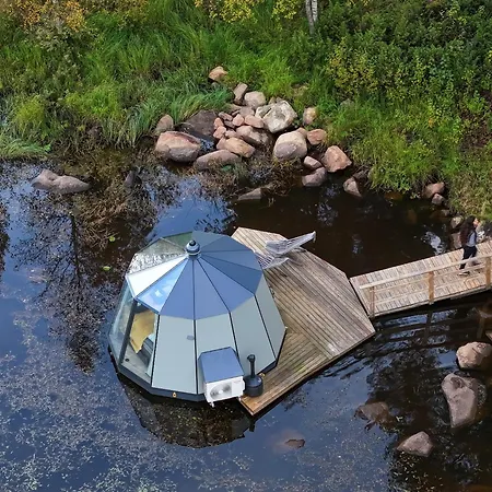 Aurora Igloo With Private Hot Tub By Invisible Forest Luxusní stan *