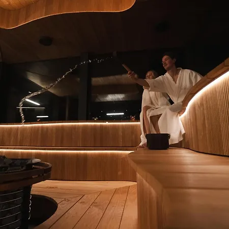 Aurora Igloo, Sauna & Dinner By Invisible Forest Adults Only