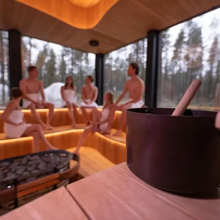 ホテル Aurora Igloo, Sauna & Dinner By Invisible Forest Adults Only *