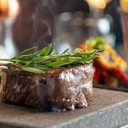 Hotell Aurora Igloo, Sauna & Dinner By Invisible Forest Adults Only Rovaniemi