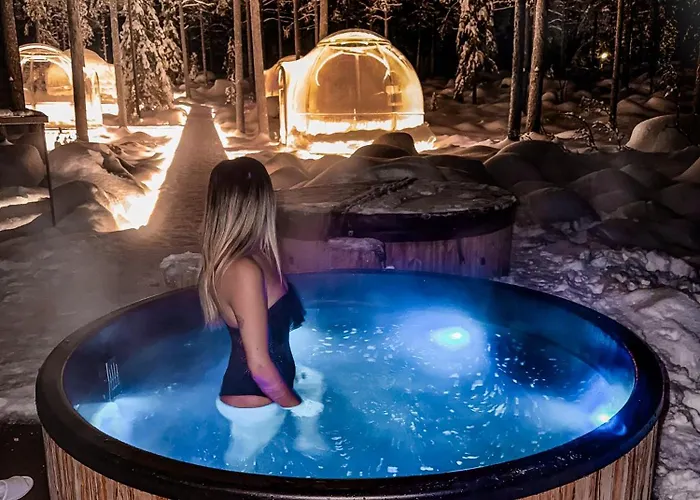 Aurora Igloo, Sauna & Dinner By Invisible Forest Adults Only